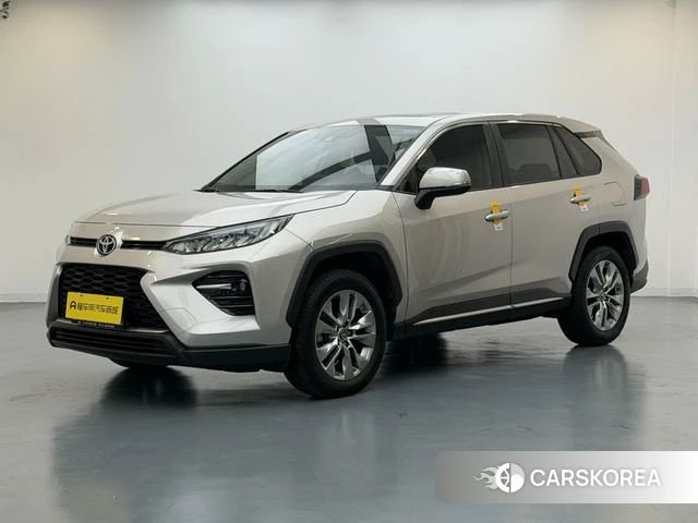 Toyota Wildlander 2022 Серебристо-серый из Китая