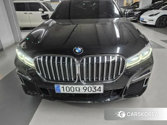 BMW 7 Series (G11) 2019 Черный из Кореи