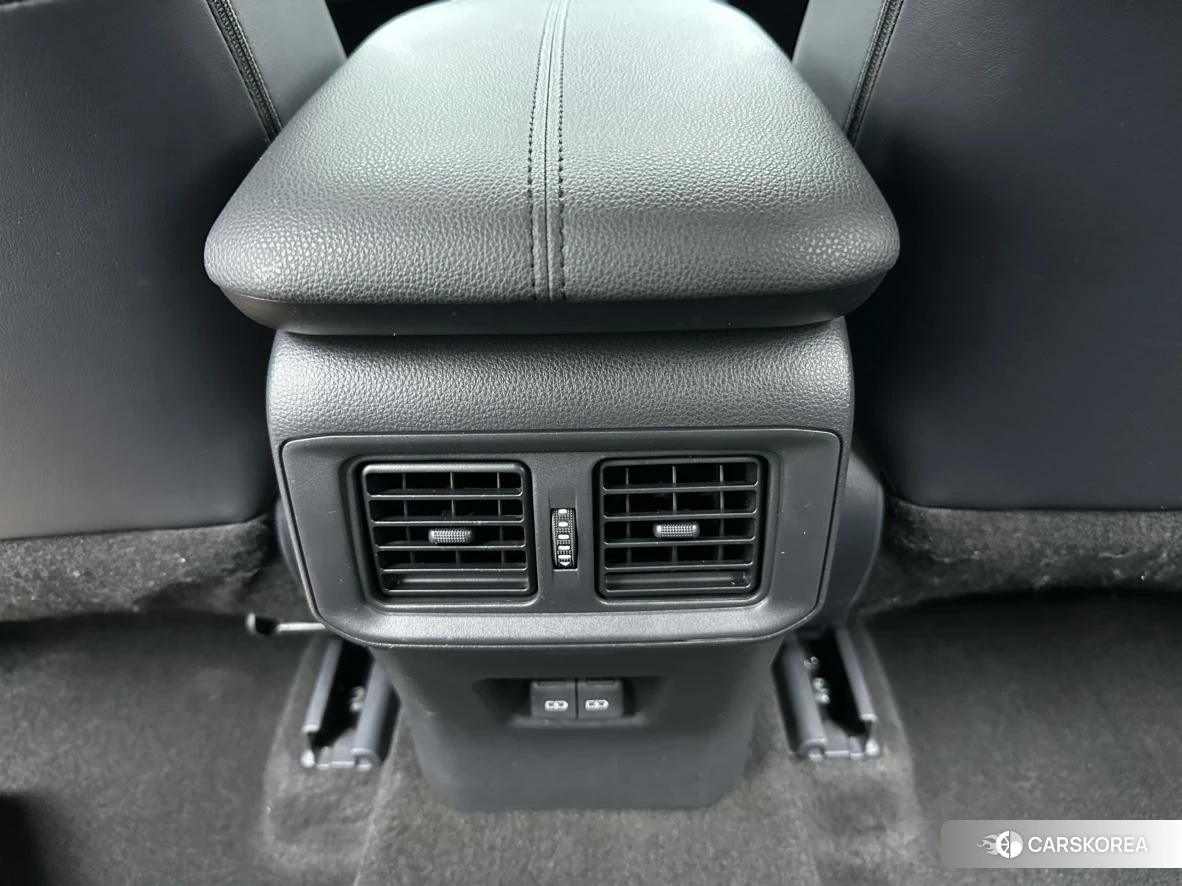 Toyota Wildlander 2021 Черный из Китая