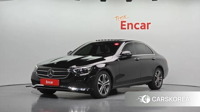 Mercedes-Benz E-Class W213 2022 Черный из Кореи