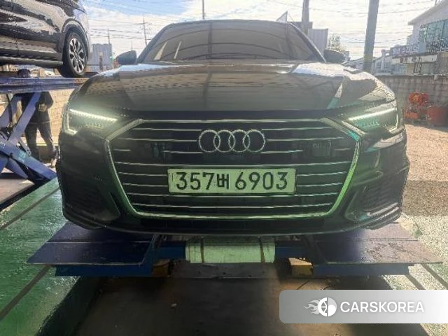 Audi A6 (C8) 2021 Серый из Кореи