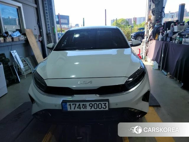 Kia The New K3 2nd generation 2022 Белый из Кореи