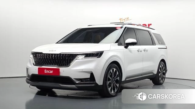 Kia Carnival 4th generation 2023 Белый из Кореи