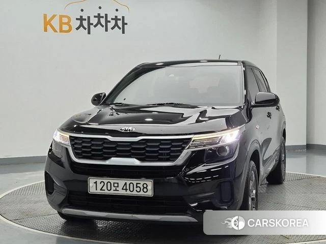 Kia Seltos 2020 Черный из Кореи
