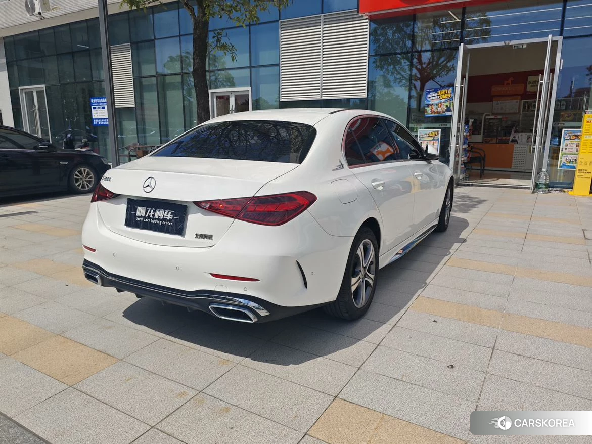 Mercedes-Benz C-class 2022 Белый из Китая