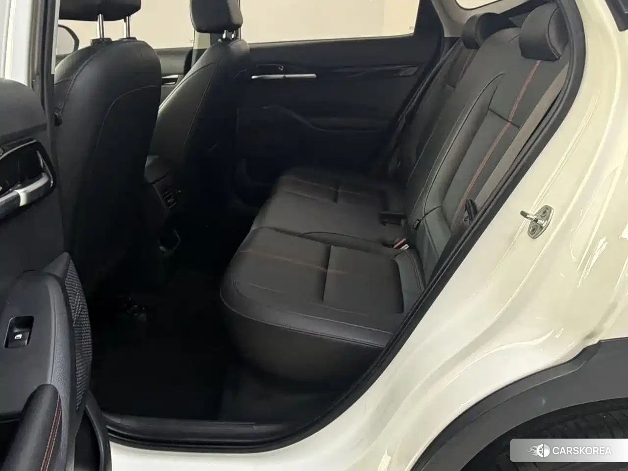Kia KX3 2022 Белый из Китая