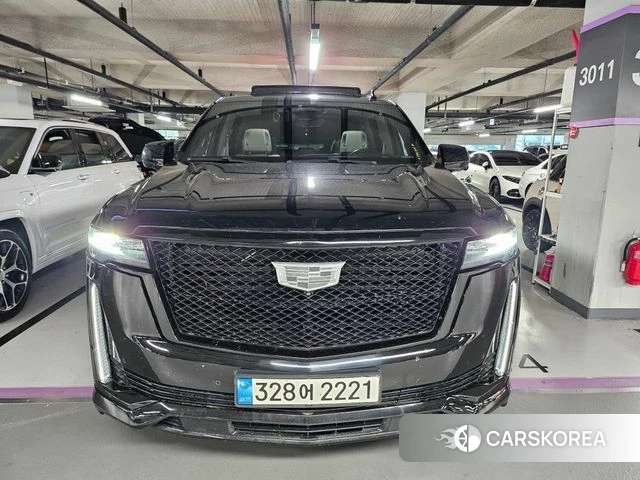 Cadillac Escalade 5th Generation 2022 Черный из Кореи