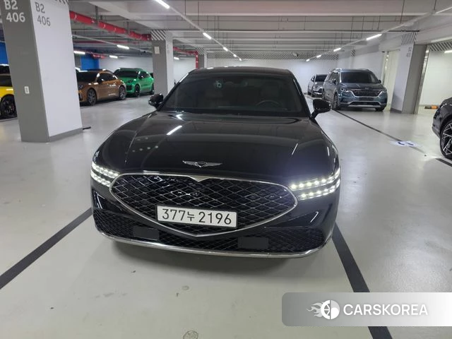Genesis G90 (RS4) 2022 Черный из Кореи