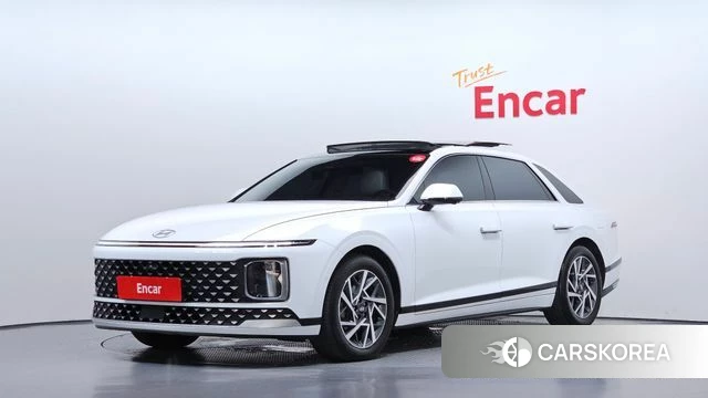 Hyundai Grandeur Hybrid (GN7) 2023 Белый из Кореи