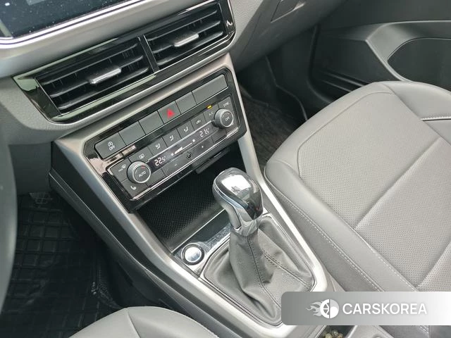 Volkswagen T-Cross 2023 Белый из Китая