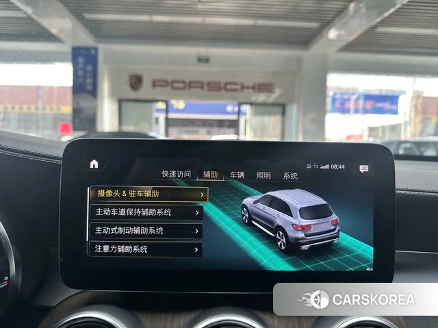 Mercedes-Benz GLC 2021 Белый из Китая