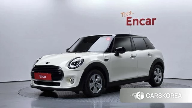 Mini Cooper 2019 Жемчужный цвет из Кореи