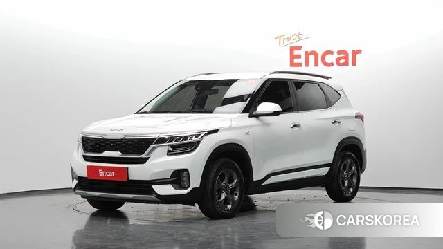 Kia Seltos 2022 Белый из Кореи