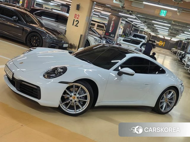Porsche 911(992) 2021 Белый из Кореи