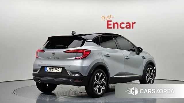 Renault Korea (Samsung) Capture 2020 Серебристо-серый из Кореи
