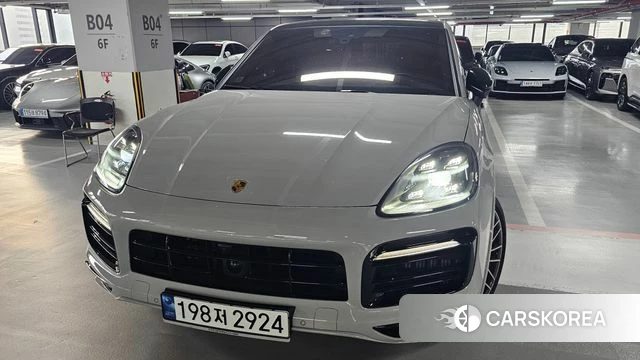 Porsche Cayenne (PO536) 2023 Белый из Кореи