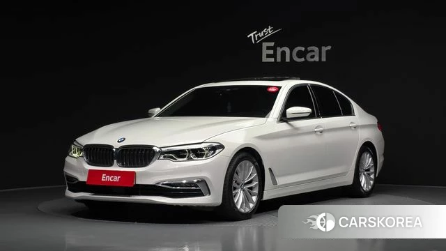 BMW 5 Series (G30) 2019 Белый из Кореи, фото 2