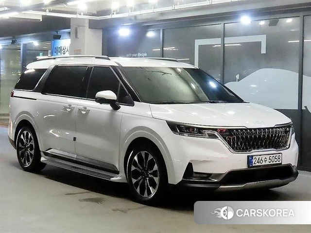 Kia Carnival 4th generation 2023 Белый из Кореи, фото 2