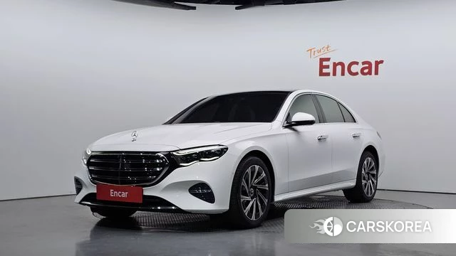 Mercedes-Benz E-Class W214 2025 Белый из Кореи