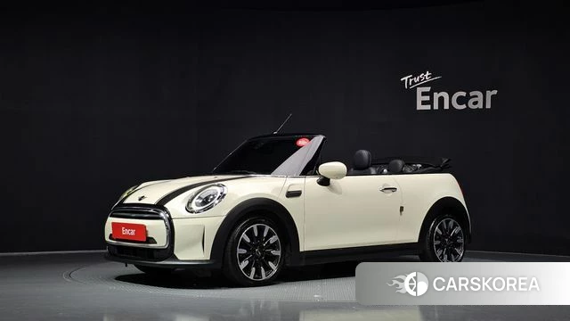 Mini Cooper Convertible 2021 Белый из Кореи