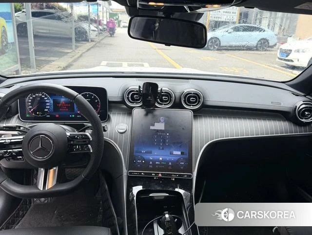 Mercedes-Benz C-class 2023 Белый из Китая