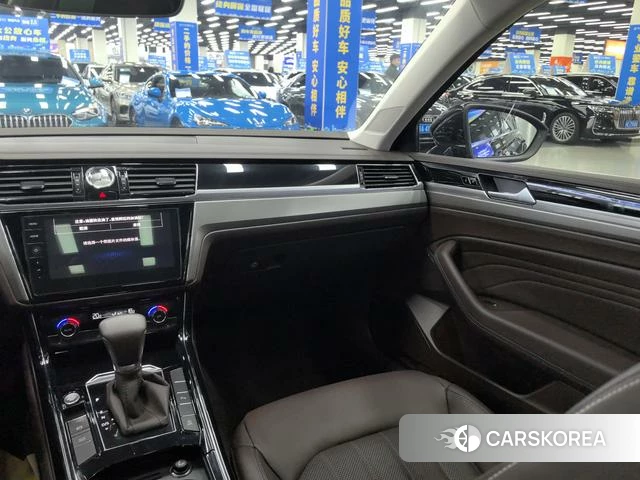 Volkswagen Phideon 2022 Черный из Китая