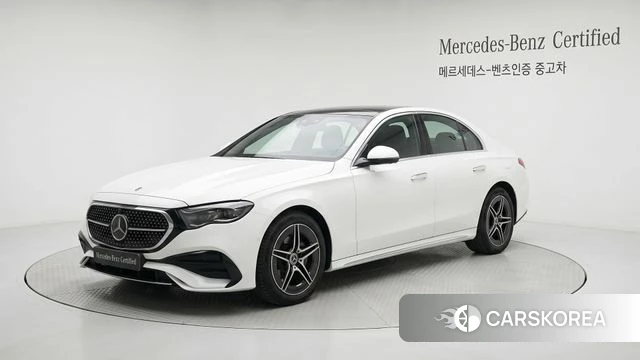 Mercedes-Benz E-Class W214 2026 Белый из Кореи