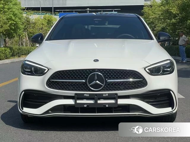 Mercedes-Benz C-class 2023 Белый из Китая