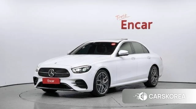 Mercedes-Benz E-Class W213 2020 Белый из Кореи