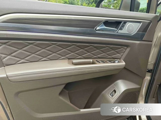 Volkswagen Viloran 2021 Шампань из Китая