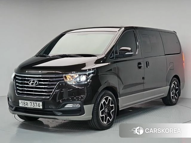 Hyundai The New Grand Starex 2018 Коричневый из Кореи