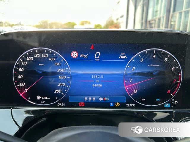 Mercedes-Benz E-Class 2024 Черный из Китая