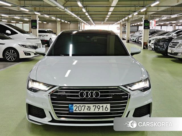 Audi A6 (C8) 2023 Белый из Кореи