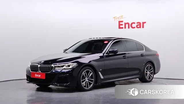 BMW 5 Series (G30) 2021 Черный из Кореи