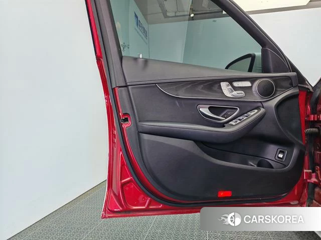 Mercedes-Benz C-class 2021 Белый из Китая