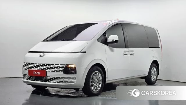 Hyundai Staria 2023 Белый из Кореи