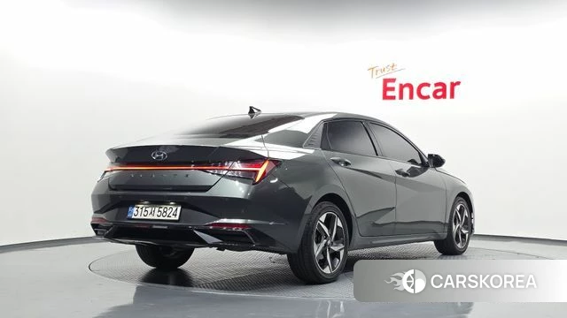 Hyundai Avante (CN7) 2021 Серый из Кореи