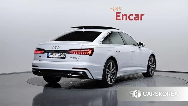 Audi A6 (C8) 2021 Белый из Кореи