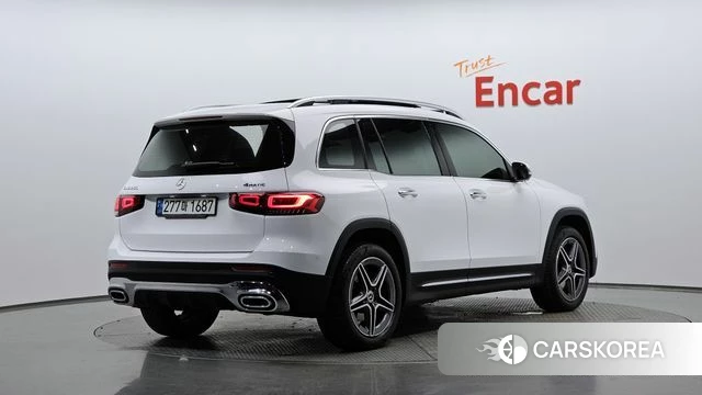 Mercedes-Benz GLB-Class X247 2021 Белый из Кореи