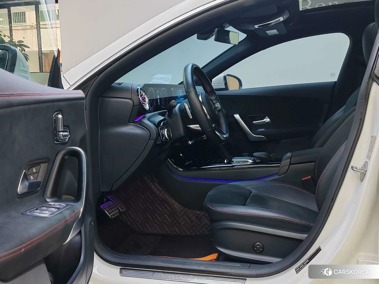 Mercedes-Benz CLA 2021 Белый из Китая
