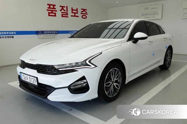 Kia K5 3rd generation 2023 Белый из Кореи