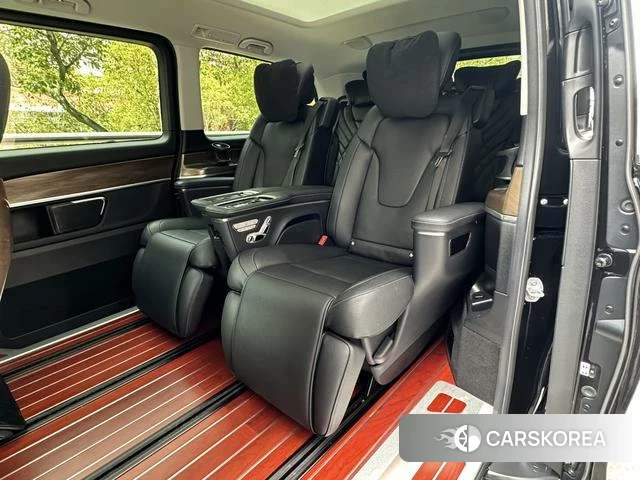 Mercedes-Benz V-Class 2021 Черный из Китая