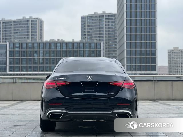 Mercedes-Benz C-class 2022 Зеленый из Китая