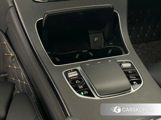 Mercedes-Benz GLC 2021 Серебристо-серый из Китая