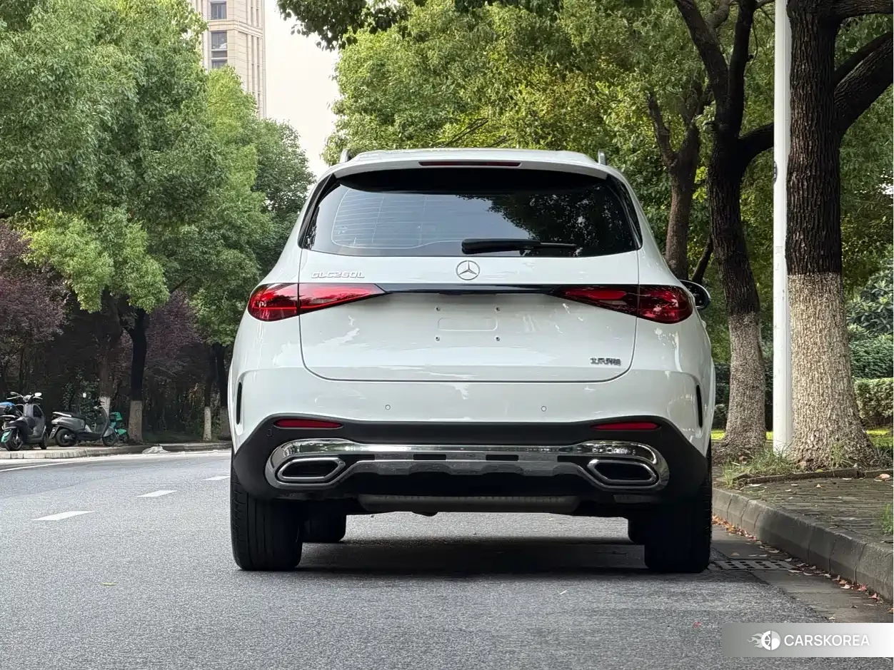 Mercedes-Benz GLC 2025 Белый из Китая