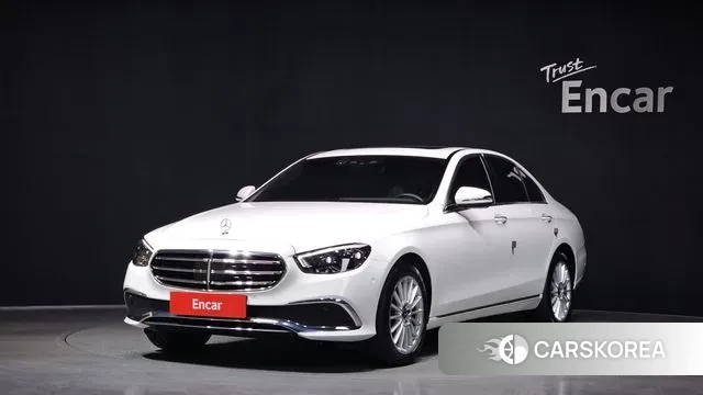 Mercedes-Benz E-Class W213 2020 Белый из Кореи
