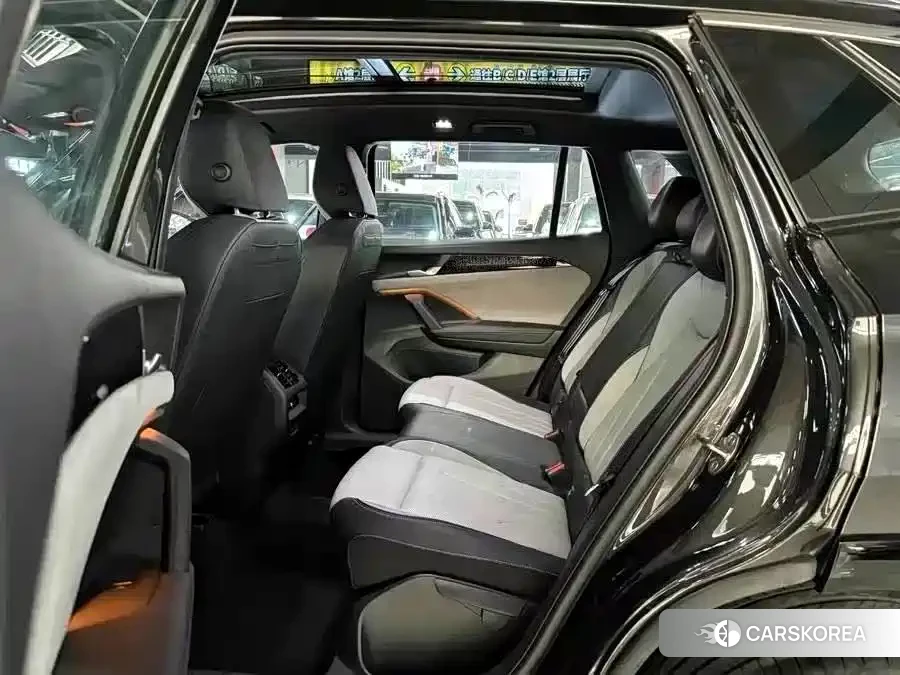 Volkswagen Tayron 2025 Silver/gray из Китая