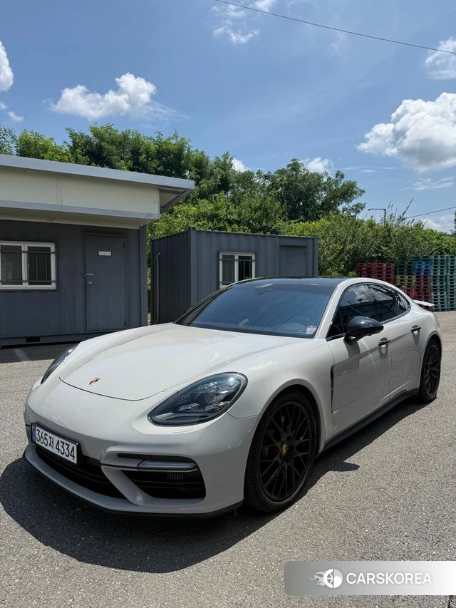 Porsche Panamera (971) 2018 Черный из Кореи