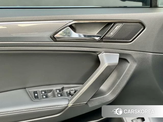 Volkswagen Tiguan L 2021 Белый из Китая
