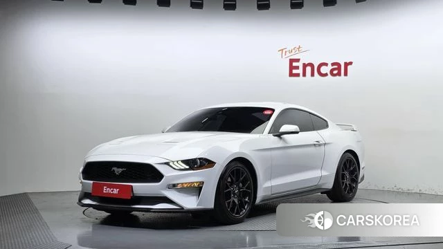Ford Mustang 2018 Белый из Кореи